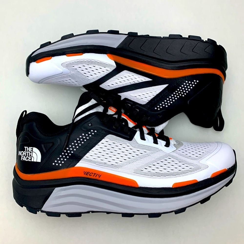 The North Face Women’s VECTIV Enduris US size 8.5 Trail Running Shoe NEW IN BOX